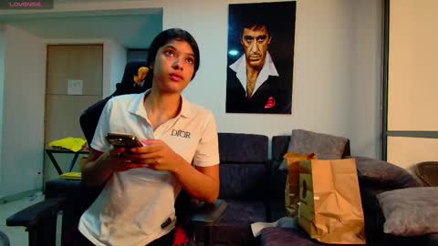 Snapshot of latin_couple77 chatting on 03.09.25 Sara y Andy online show from 03.09.25