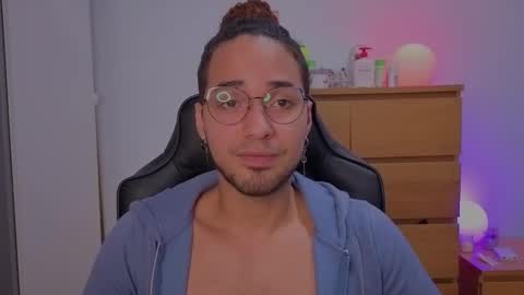  Free OF online show from 11.12.25