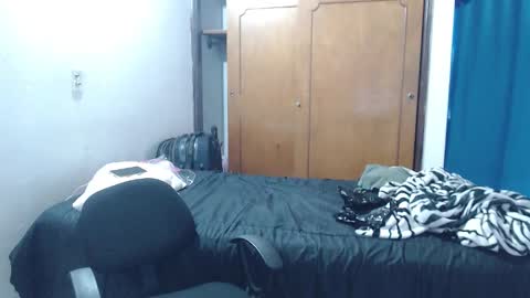 M E G A N  online show from 12.18.25