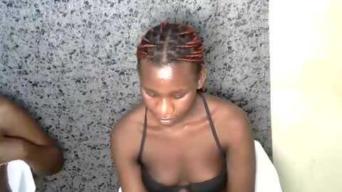 Snapshot of latina_ebony1 chatting on 11.26.25 Latina online show from 11.26.25