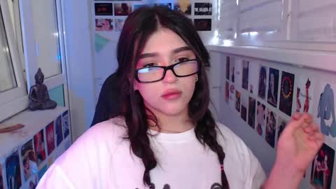 miiiiiiaaaa online show from 02.12.25