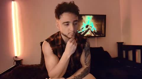 Snapshot of latinboyvip_ chatting on 04.22.26 LatinBoyVIP Colombian online show from 04.22.26