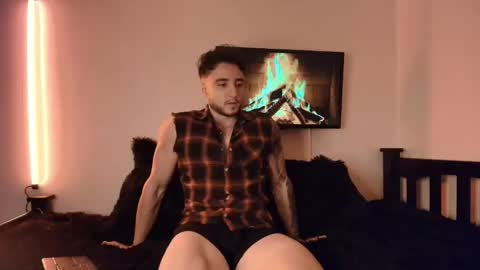 Snapshot of latinboyvip_ chatting on 04.24.26 LatinBoyVIP Colombian online show from 04.24.26