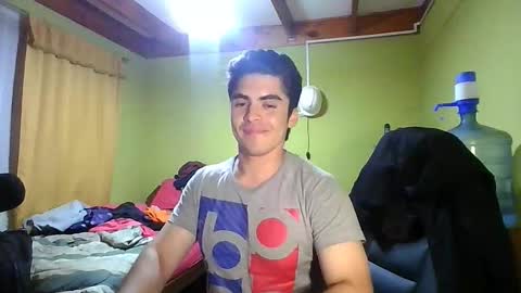 Snapshot of latinn_babe chatting on 01.06.26 latinn_babe online show from 01.06.26