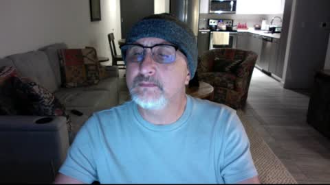 QS - INDEPENDENT MODEL online show from 12.28.24