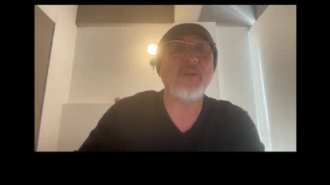 QS - INDEPENDENT MODEL online show from 09.08.25