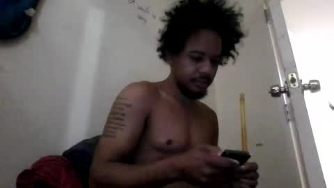 latinobooty66 online show from 11.17.25