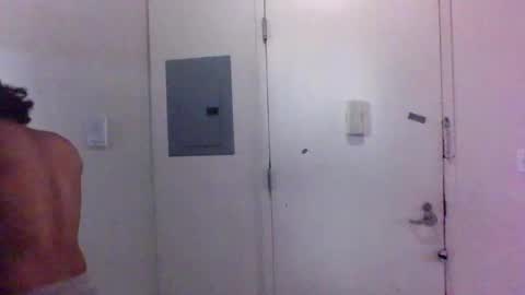 latinobooty66 online show from 11.23.25