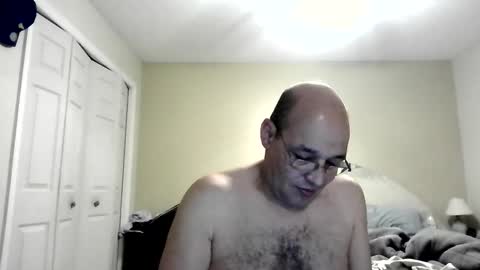 Snapshot of latinoinfla chatting on 03.24.26 latinoinfla online show from 03.24.26