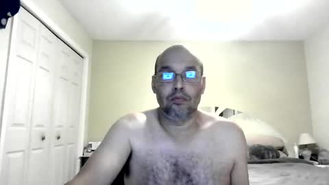 Snapshot of latinoinfla chatting on 06.14.26 latinoinfla online show from 06.14.26