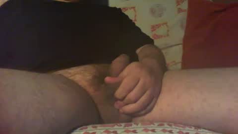 Snapshot of latinoloveboy chatting on 10.21.25 Lucas online show from 10.21.25