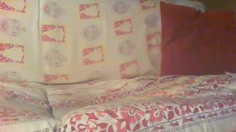 Snapshot of latinoloveboy chatting on 11.10.25 Lucas online show from 11.10.25