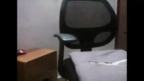 Latin Flow online show from 04.11.26