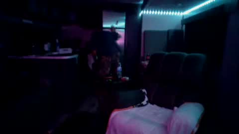 latniter online show from 01.10.25