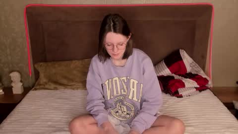 Snapshot of latoriacosner chatting on 01.09.26 latoriacosner online show from 01.09.26