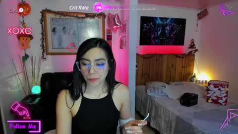 Snapshot of laujgray chatting on 02.15.25 laujgray online show from 02.15.25