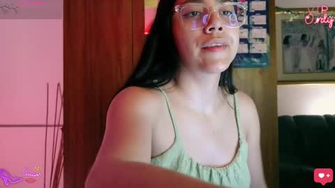 laujgray online show from 03.16.26