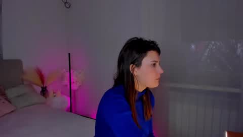 Laura online show from 02.02.25