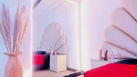   online show from 10.18.25