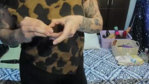 Snapshot of laura_anal_ chatting on 02.16.26 Wen online show from 02.16.26