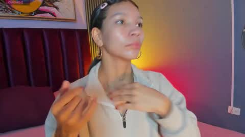 Snapshot of laura_aristizabal_19 chatting on 03.13.26 Laura online show from 03.13.26