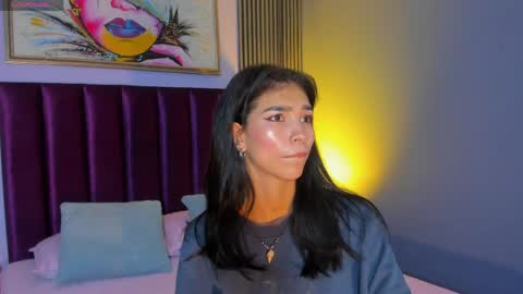 Snapshot of laura_aristizabal_19 chatting on 04.08.26 Laura online show from 04.08.26