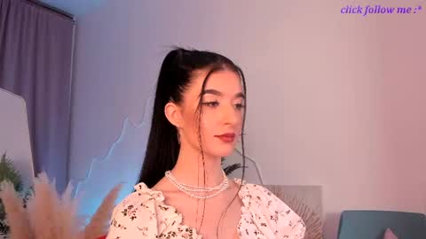 Laura online show from 08.05.26