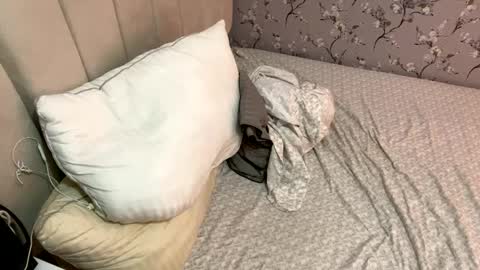 laura online show from 02.27.25