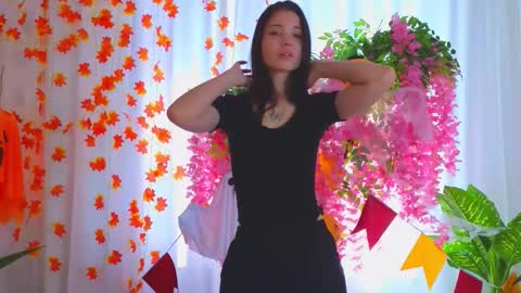 laura online show from 11.08.25