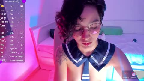 Lura online show from 11.29.25