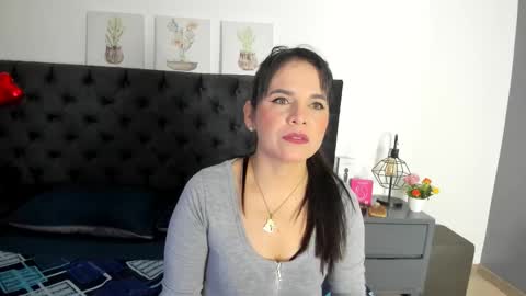 laura hotties online show from 02.26.26