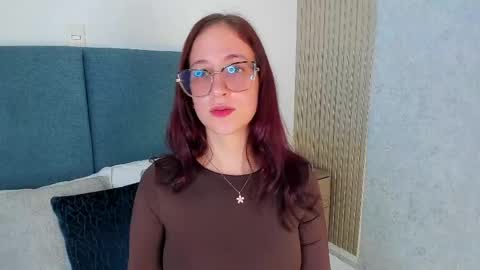 LauraIvy online show from 04.23.26