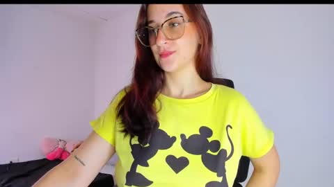 Snapshot of laura_ivy chatting on 06.17.26 LauraIvy online show from 06.17.26