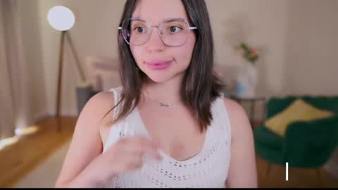 Laura Lee. online show from 02.16.25