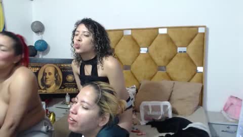 Snapshot of laura_marlyn chatting on 02.28.26 LARA online show from 02.28.26