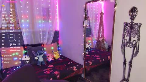 Kate  online show from 03.03.25