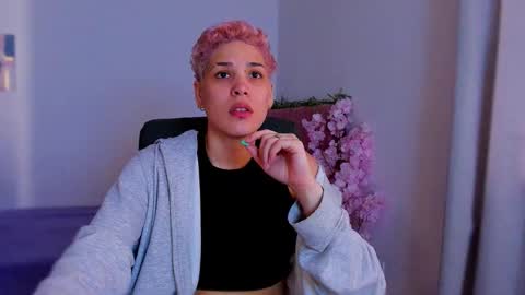 Laura Rose online show from 12.14.25