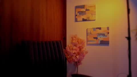 Laura Rose online show from 03.12.26