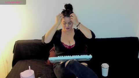 Laura online show from 02.19.26