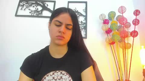 LAURA SOE online show from 01.21.25