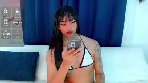 Laura online show from 11.30.25