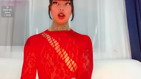 Laura online show from 05.26.26