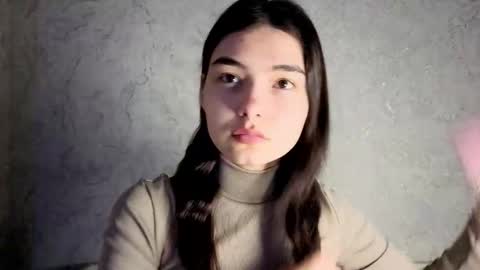 Snapshot of lauraback chatting on 02.18.26 Laura online show from 02.18.26