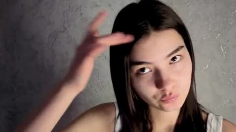 Snapshot of lauraback chatting on 02.24.26 Laura online show from 02.24.26