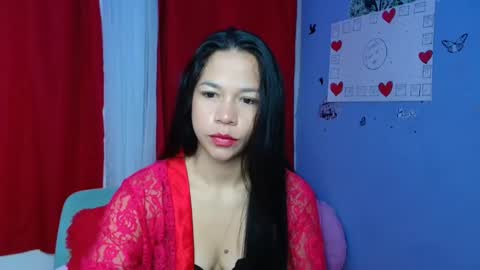 Snapshot of lauracb_ chatting on 02.23.25 lauracb online show from 02.23.25