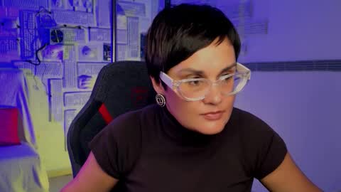 lauradavidsons online show from 10.01.25