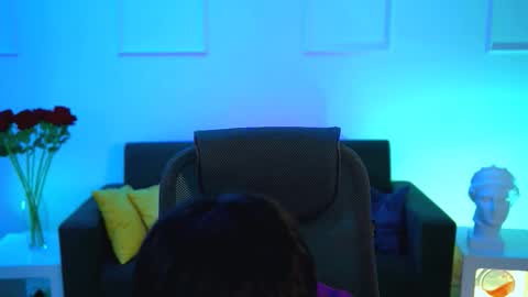 lauradavidsons online show from 10.12.25