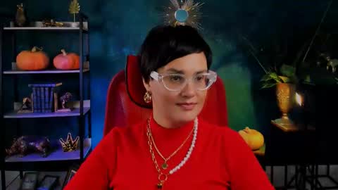 lauradavidsons online show from 10.31.25