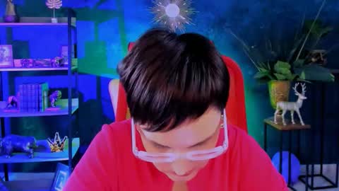 lauradavidsons online show from 11.26.25