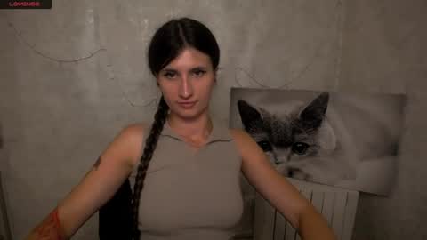 Snapshot of lauradre_ chatting on 07.17.26 Laura online show from 07.17.26